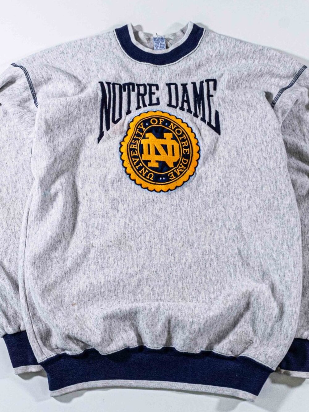 VTG 90s Notre Dame Sweatshirt Large The Game Ringer Distressed Fighting Irish
